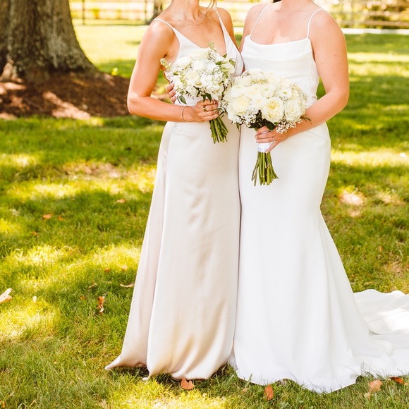 ✨Revelry Carmen Dress in Soft Champagne ✨ - Picture 4 of 7